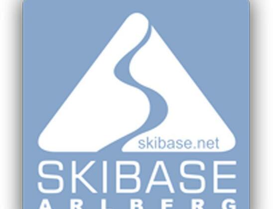 Skibase