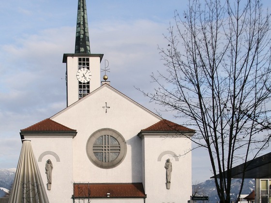 Katholische Pfarrkriche Heilige Peter und Paul 2