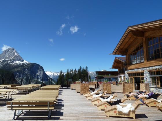 Ladestation Ehrwalder Almbahn Bergstation (Tirolerhaus)