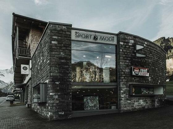 Bertelsport &amp; Mode/Stammhaus