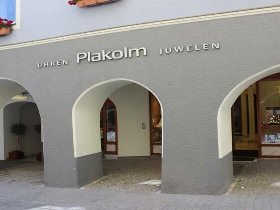Plakolm