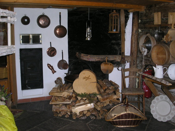 Gang Burgl Hütte