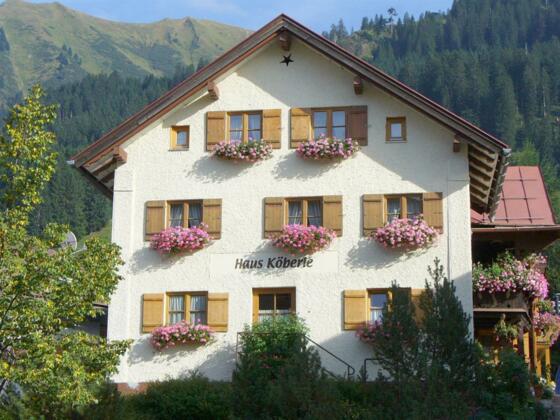 Haus Köberle_Sommer