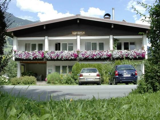 Haus Margret, Sommer