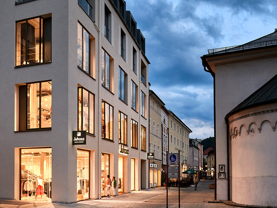 Juhasz - Modehaus & Tagesbar