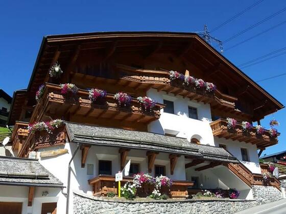 Haus im Sommer