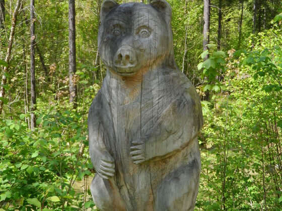 Figuren aus Holz