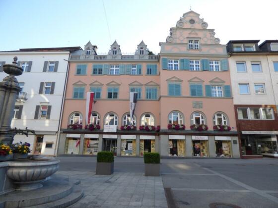 Schwärzlerhaus, Vorderansicht