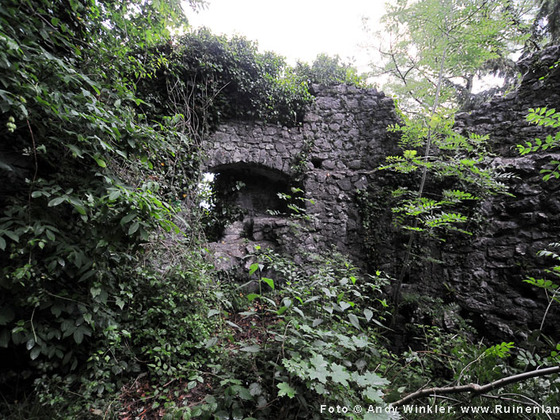 Koblach, Burgruine Neuburg