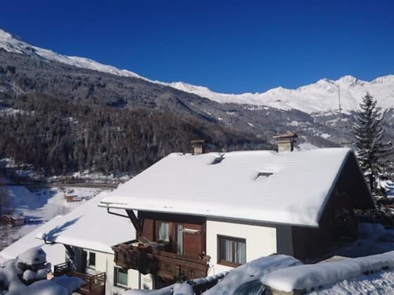 Ansicht Kreuzer im Winter