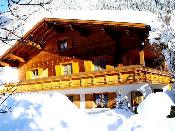 Hausansicht - Winter