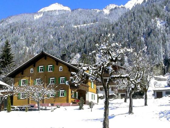 Haus im Winter