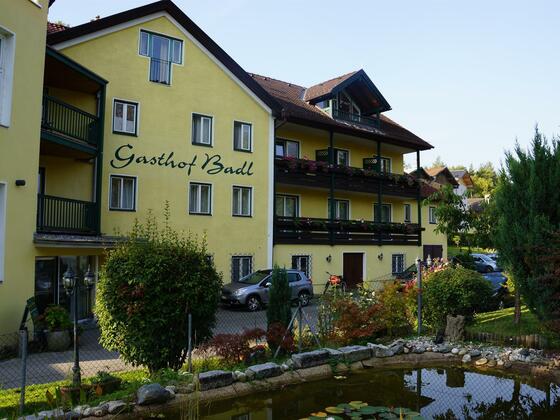 Gasthof badl Hall in Tirol