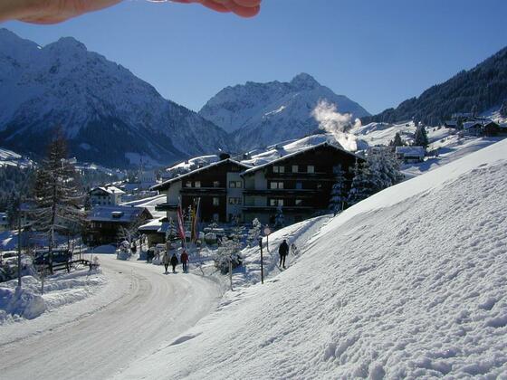 Außenaufnhame Hotel Winter