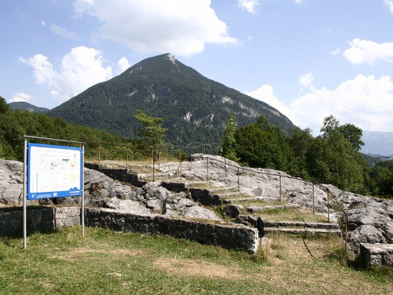 Infotafel am Gletscherschliff
