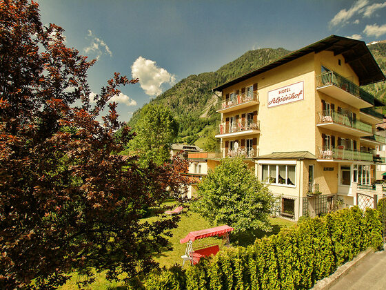 Hotel Alpenhof