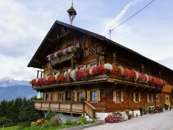 Pirchhof, Außenansicht