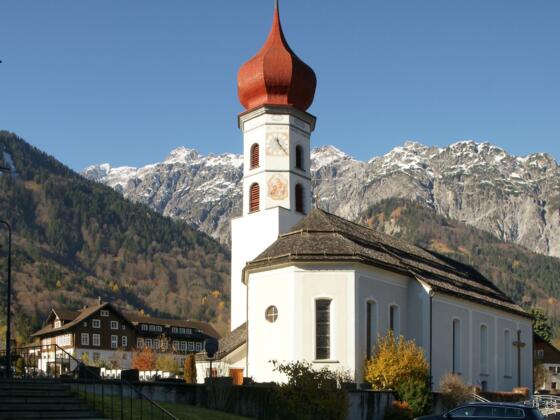 Vandans, Alte Pfarrkirche Heiliger Johannes der Täufer mit Friedhof 