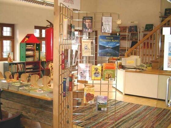 Bücherei Schönberg 1