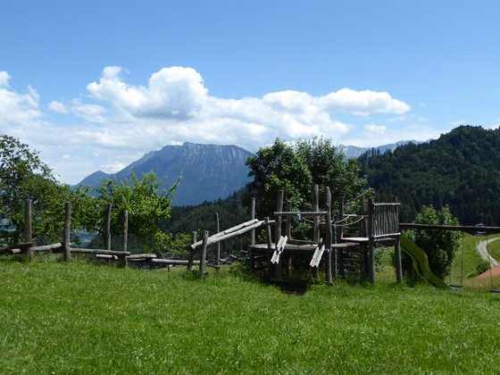 Spielplatz an der Bergstation der Bergbahn Hocheck
