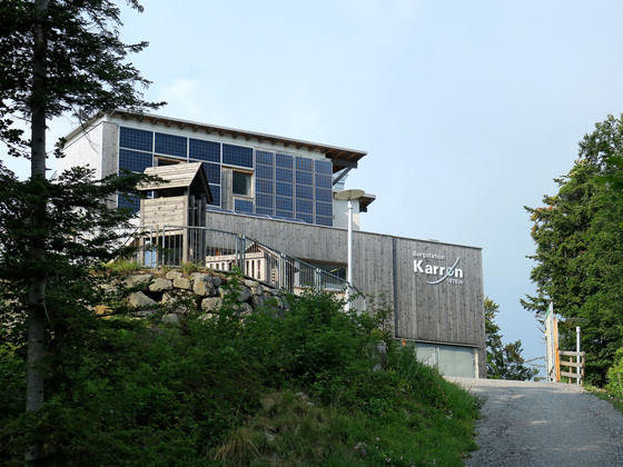 Karrenseilbahn Bergstation.