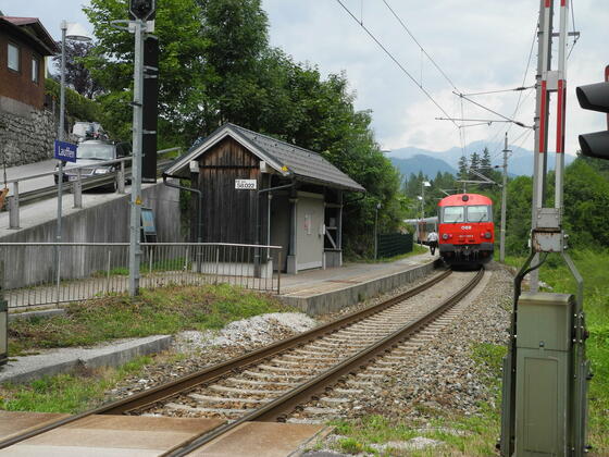 Bahnhaltestelle "Lauffen bei Bad Ischl"