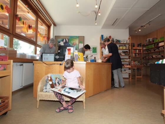 Öffentliche Bücherei Nofels