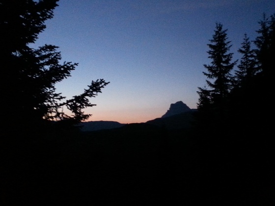 Grillplatz in der Nacht