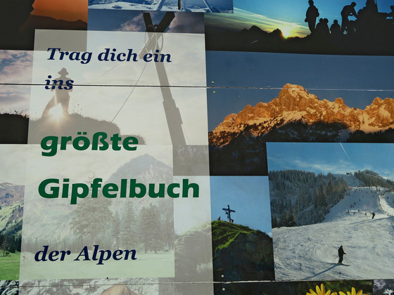 Das grösste Gipfelbuch der Alpen auf dem Neunerköpfle.