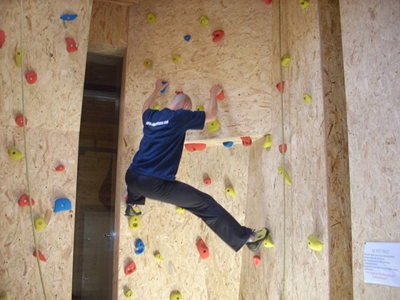 Boulderwand Heinrich Hueter-Hütte