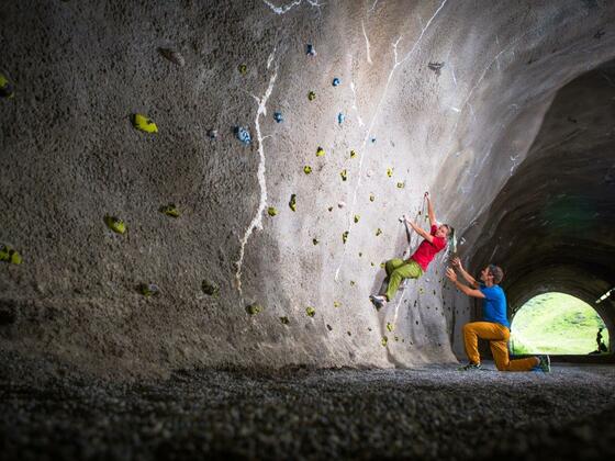 Bouldern im Skitunnel Hochjoch
