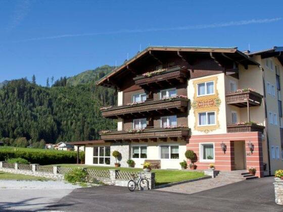 Pension Rösslhof ***