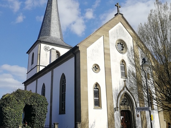 Kronungen - Pfarrkirche St. Laurentius