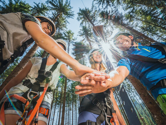 Eins, zwei, drei und los geht es mit dem Flying Fox