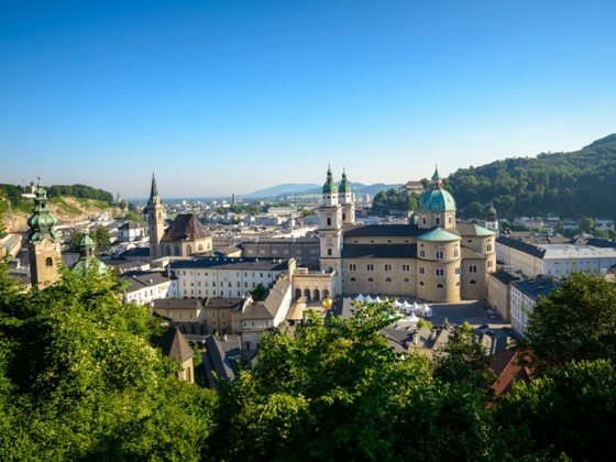 Stadtansicht vom Mönchsberg auf dem Dom