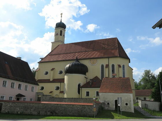 Ehemalige Wallfahrtskirche St. Leonhard am Buchat