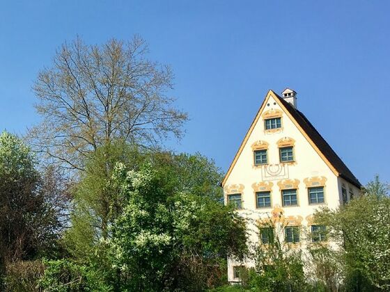 Schloss Weikertsham