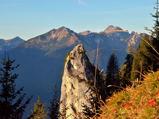 Hüttenwanderung - Seen, Moore und Berge