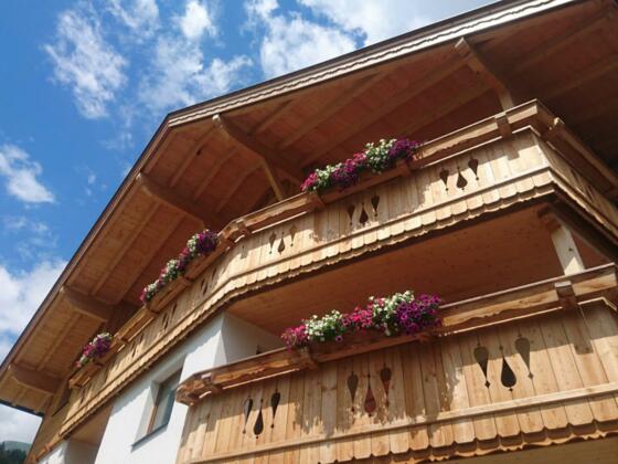 f6e64010-b0a3-406c-9e05-e2a701d1ba68