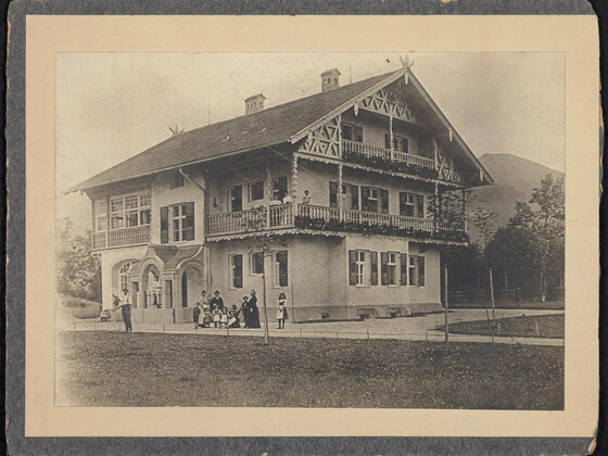 Dispeker Villa