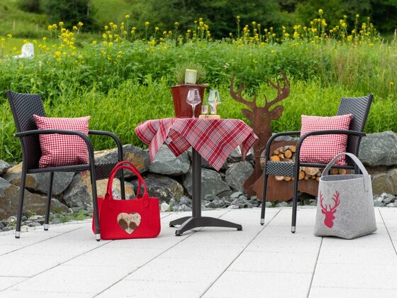 Sitzplatz auf der Sonnen Terrasse