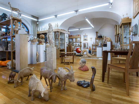 Die Schnitzschule Berchtesgaden: Berufsfachschule für Holzschnitzerei und Schreinerei