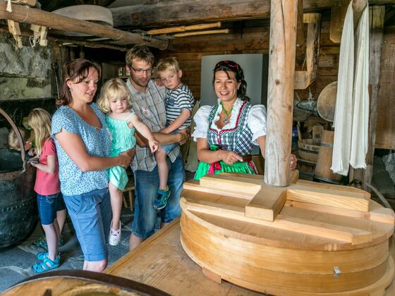 Familien erfahren hier Vieles über die Allgäuer Milchwirtschaft