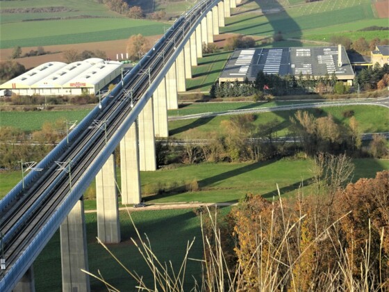 Rundweg Gr 7 ICE-Hügel und Niederfüllbach_Brücke