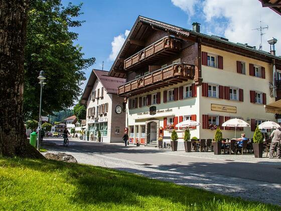 Fischinger Flaniermaile