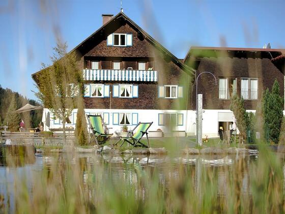 Hausansicht © Almhof