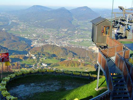 Hoch über dem Salzachtal: Die Sommerrodelbahn Keltenblitz in Bad Dürrnberg