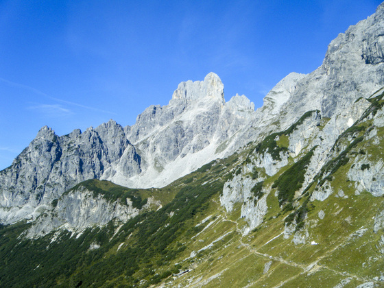 Bischofsmütze mit Bibelsteig. Z14