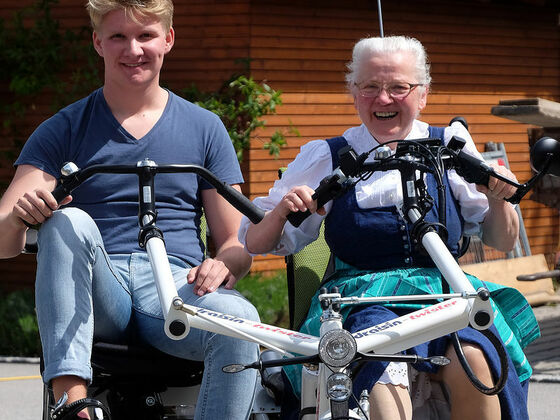 E-Tandem