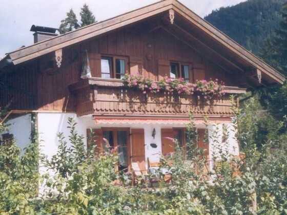 Balkon von außen